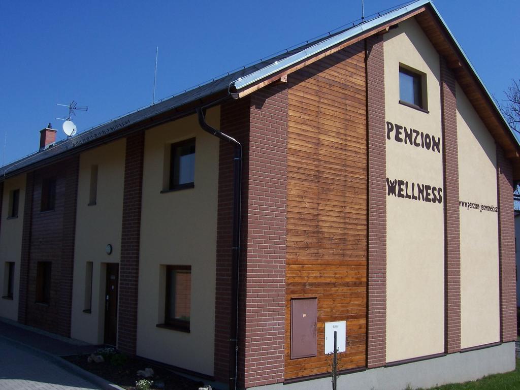 Penzion Jecminek Червена-Вода Екстер'єр фото